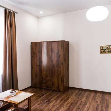 в серці міста лева Apartmán Lvov