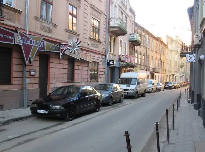 в серці міста лева *